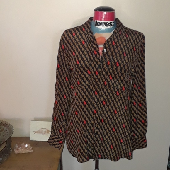 Victoria's Secret Tops - Victoria's Secret silk Rabbit print button down